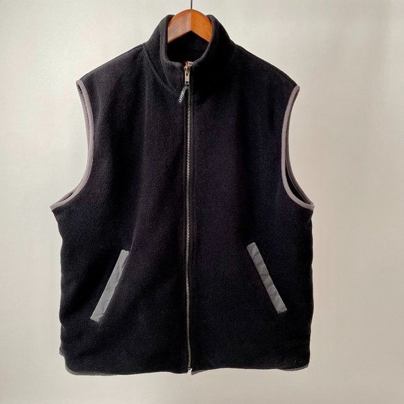 Levi's Other - Levi's Fleece Zip Up Vest, Black/Grey, Size L